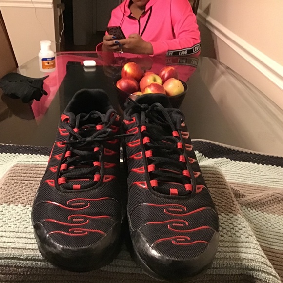 Nike Other - Nike Air Max Size 11